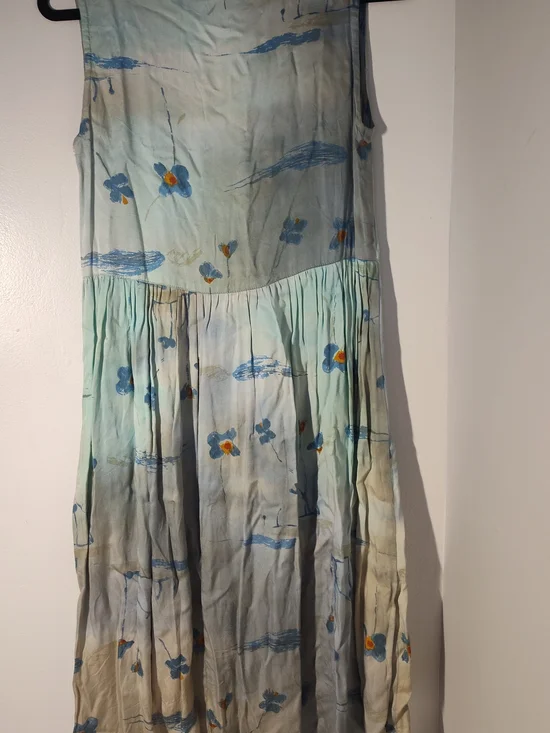 Sleeveless Midi Button-Front Dress in Light Blue and Gray #23 - Picture 3 of 3